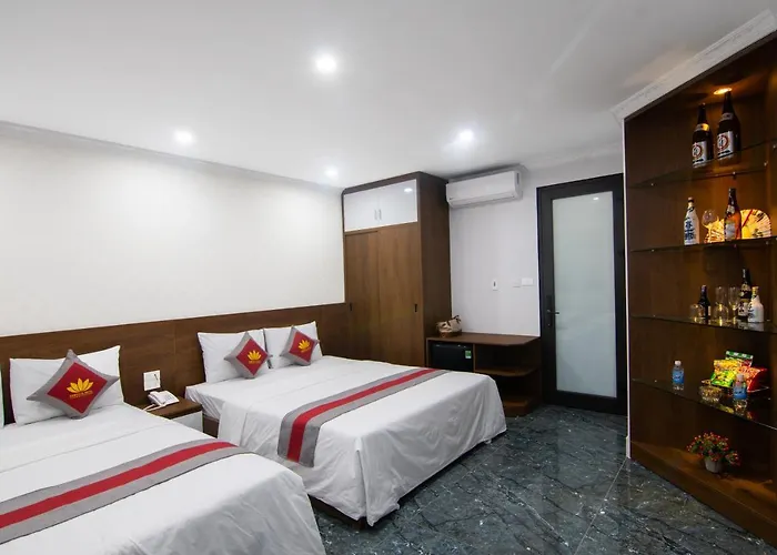Camellia Tuan Chau Khách sạn 3*