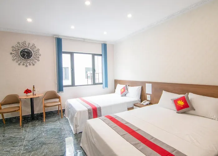 Camellia Tuan Chau Khách sạn 3*