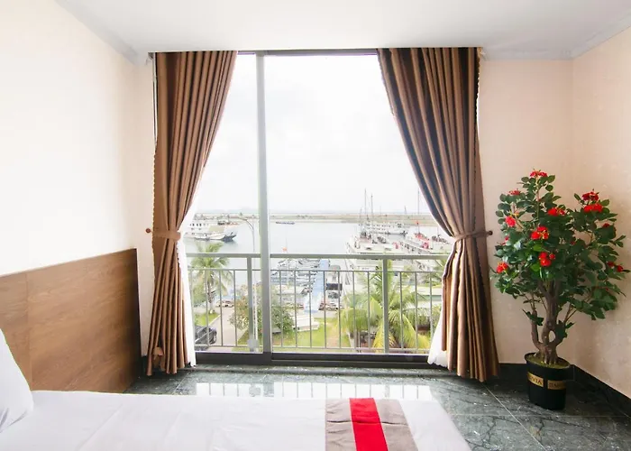 Camellia Tuan Chau Khách sạn